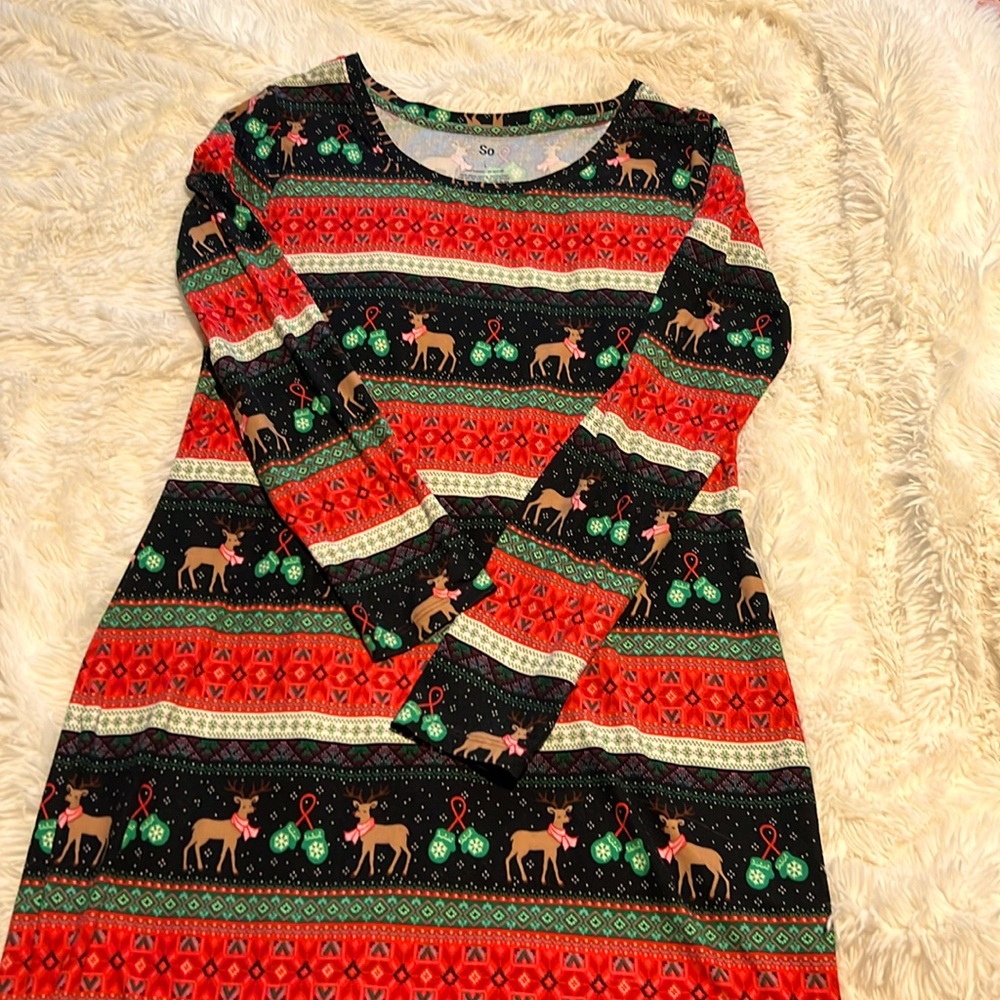 SO dress in size large perfect for Christmas!